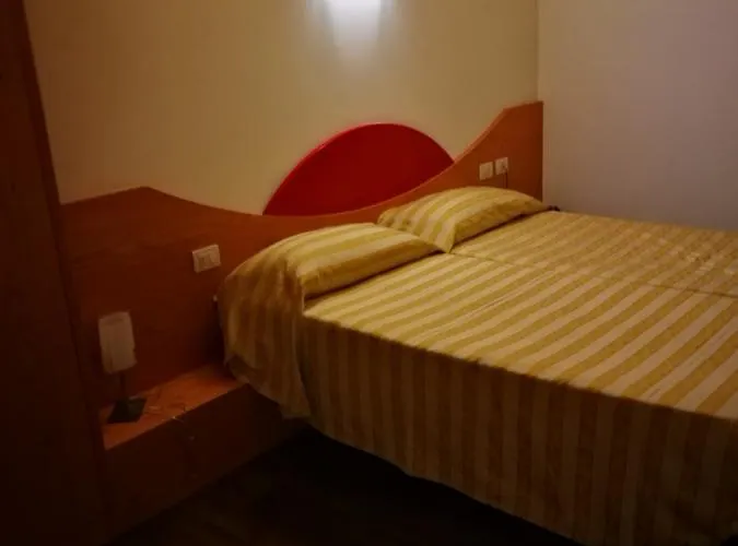 Capri 庞特内阿尔比